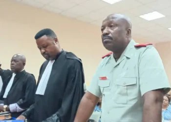 Procès Philémon Yav : Appelé à témoigner, l’ancien porte-parole des FARDC Sylvain Ekenge fait des révélations accablantes contre l&rsquo;accusé