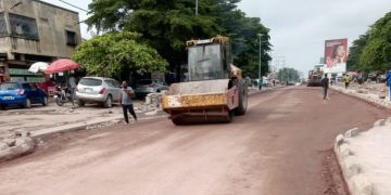 Avancée des travaux sur l’avenue Kabambare : Plus d’un kilomètre bétonné pour fluidifier le trafic à Kinshasa