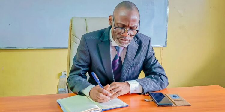 RDC : accusé de fautes lourdes , le Dg intérimaire de Transco Sylvestre Bilambo suspendu pour 3 mois