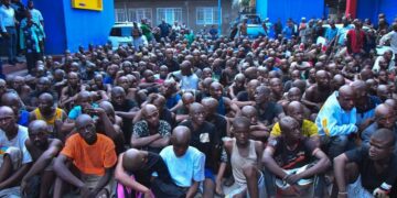 Kinshasa : 96 présumés Kulunas identifiés devant le tribunal militaire de garnison de Ngaliema