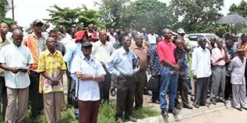 Indisponibilité de M-Pesa aux Kivu : le gouvernement accuse le M23 de nuire aux fonctionnaires payés par Mobile Banking