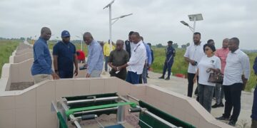 Inspection de cimetières à Kinshasa : Le gouvernement provincial évalue des conditions environnementales et d’inhumation