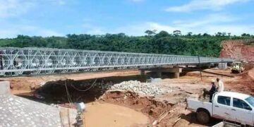 Kwilu–Kasaï : Le gouvernement congolais annonce en urgence le lancement des travaux de sauvegarde du pont Loange menacé par l’érosion (Document)