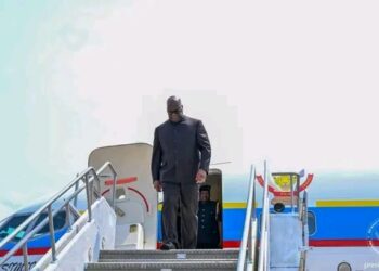 Diplomatie régionale : Félix Tshisekedi en visite à Luanda pour des consultations sur la paix dans l’Est de la RDC