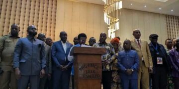 Tshopo : Les leaders politiques et notables condamnent les attaques des drones de l’AFC/M23 visant l’aéroport de Kisangani