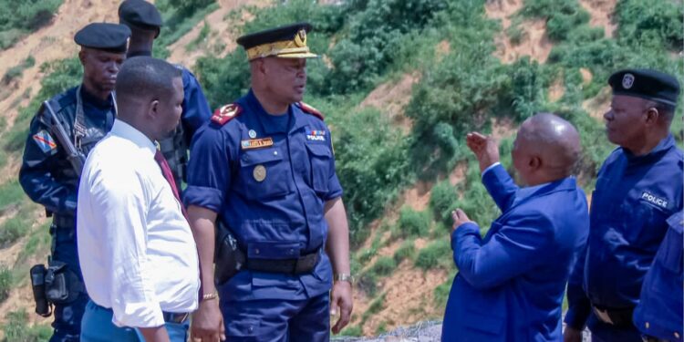 Insécurité à Kinshasa : Le commissaire divisionnaire appelle les habitants de Kisenso à préserver la paix et promet des mesures fortes pour éradiquer le banditisme urbain (Document)