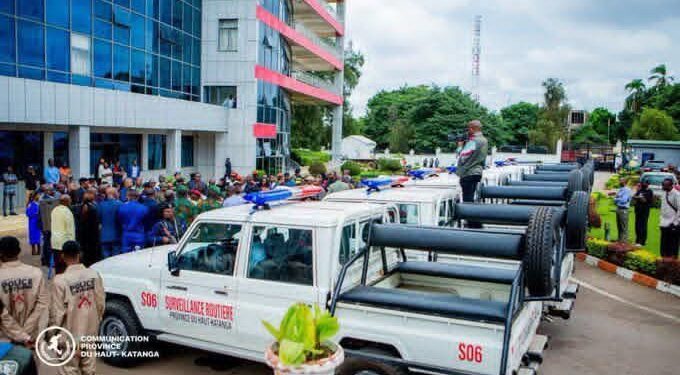 Haut-Katanga : Huit véhicules et cinquante motos remis aux forces de l’ordre pour lutter contre le vol des cathodes de cuivre