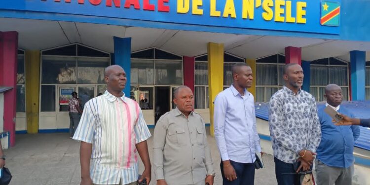 Kinshasa : Le bourgmestre Franck Mbo Nzolameso alerte sur l’insécurité à N’Sele après l’arrivée des déguerpis de Pakadjuma (Document)