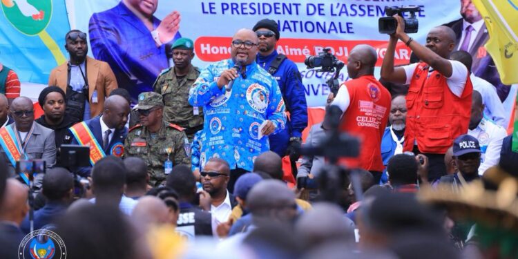 Nord-Kivu : À Beni, Aimé Boji Sangara sensibilise la population à l’unité et à faire échec à l&rsquo;agresseur