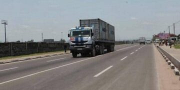 Insécurité à Kinshasa : Le gouvernement provincial annonce le renforcement des patrouilles de sécurité sur les axes routiers des poids lourds (hôtel de ville)