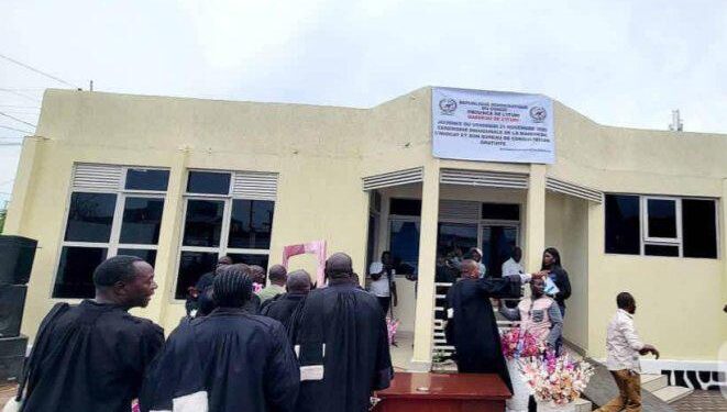 Un avocat molesté par un magistrat à Mambasa : le barreau suspend toute prestation des avocats à la Cour d’Appel d’Ituri