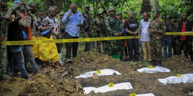 Guerre dans l&rsquo;Est : Les autorités affirment avoir découvert deux fosses communes à Uvira