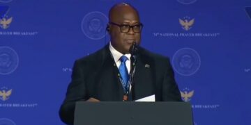 National Breakfast Prayer à Washington: Devant Trump, Félix Tshisekedi adresse une pensée pieuse aux victimes des guerres et du terrorisme