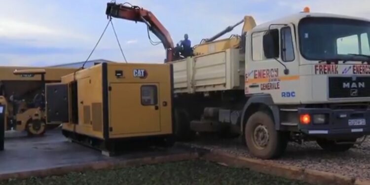 Haut-Katanga : après la coupure du courant de la Zambie, la SNEL dote Kasenga, Pweto et Sakania de groupes électrogènes pour pallier la pénurie