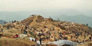 Énième effondrement minier à Kolwezi: Le gouvernement déplore les pertes en vies humaines, et relève l&rsquo;urgence de renforcer l&rsquo;encadrement des creuseurs