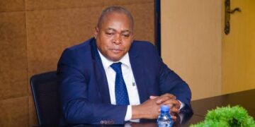 RDC : Le ministre des finances Doudou Fwamba suspend le DG du BCECO Jean Mabi pour fautes lourdes (sources concordantes)