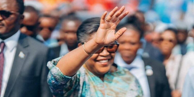 Tanganyika : Judith Suminwa attendue à Kalemie pour le lancement officiel du programme des cantines scolaires