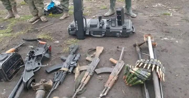Sud-Kivu : les FARDC récupèrent un arsenal militaire de l’AFC-M23, dont un pistolet laser anti-drone à Fizi