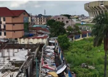 Kinshasa : L’Hôtel de ville annonce la démolition des constructions anarchiques autour du Stade des Martyrs