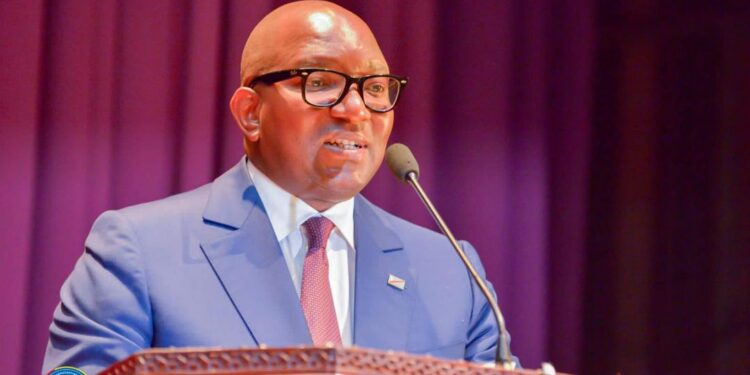 RDC : Jean-Michel Sama Lukonde dénonce les retards de paiement des salaires des fonctionnaires de l’Etat