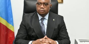 Pierre LUMBWE KAZIMOTO : « le Président Félix Tshisekedi veut léguer au pays une constitution plus adaptée aux réalités et aux aspirations du peuple congolais »