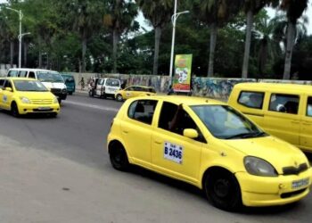Kinshasa : Les chauffeurs annoncent une grève du 30 au 31 mars pour dénoncer des engagements non respectés