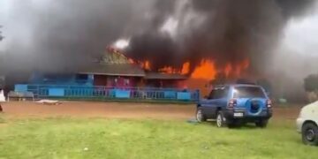 Urgent : un incendie d’origine inconnue ravage l’aéroport de BENI au nord-KIVU