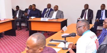 RDC: la Commission ECOFIN auditionne Doudou Fwamba sur les projets de loi relatifs aux jeux d’argent et au marché financier