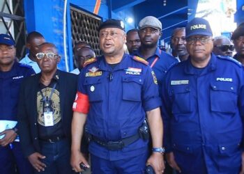 Kinshasa : accusé d’incompétence, le commandant de la police Israël KANTU appelle ses unités à cesser toutes formes des tracasseries