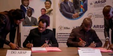 Valorisation des Acquis de l’Expérience : l’ARSP et le ministère de la Formation professionnelle signent à Mbujimayi un protocole d’accord pour faciliter l’emploi des jeunes techniciens