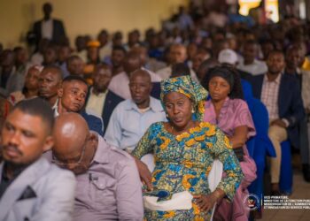 RDC: jusqu’au 31 mars , les salaires des fonctionnaires ont coûté 1.275 milliards de francs au trésor public (BCC)