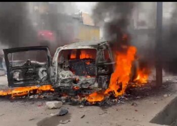 Tensions sur la route Elengesa à Kinshasa : un militaire FARDC abat un motocycliste et en blesse grièvement un autre