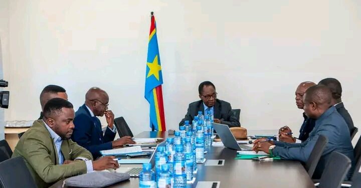 Tanganyika : le gouvernement provincial adopte les mesures d&rsquo;urgence pour assister les victimes du naufrage sur le Lac Tanganyika