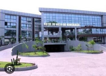 Kinshasa : Impayés depuis 13 mois, les agents de l&rsquo;administration de l&rsquo;hôtel de ville annoncent une grève illimitée dès ce lundi 27 avril