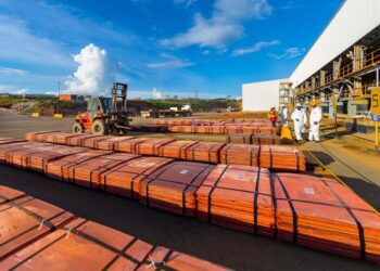 Hausse des cours et métaux sur les marchés Internationaux: la tonne du cuivre passe de 12.836 à 13.177 dollars