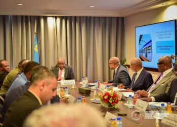 Amélioration de la mobilité à Kinshasa : JP Bemba relance les discussions autour du projet « métro Kin »