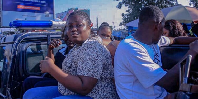 Kinshasa : Des agents de la Division urbaine des transports interpellés pour tracasserie au Pont Cabu