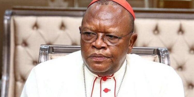 Ituri : le cardinal Fridolin Ambongo dénonce une crise humanitaire  » inacceptable » dans les sites de déplacés à Bunia