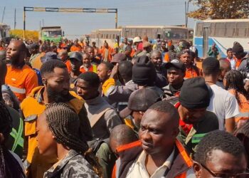 Deuxième jour de grève à METALKOL : les syndicalistes accusent l’employeur à l’inspection du travail pour faible couverture médicale, et non-respect en matière de paie