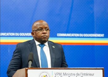 Assemblée nationale : Un député dépose une motion de défiance contre Jacquemin Shabani pour incompétence face à l&rsquo;insécurité criante à Kinshasa (Document)