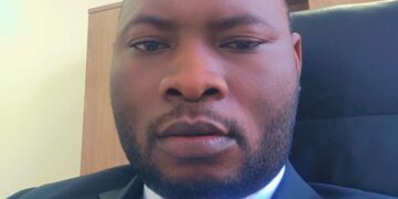 Diplomatie et coopération : Le mouvement DeboutRDC exige transparence totale dans la gestion des migrants en provenance des USA