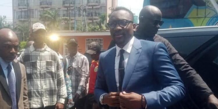 Élection à la FECOFA : Shabani Nonda dépose sa candidature à la présidence