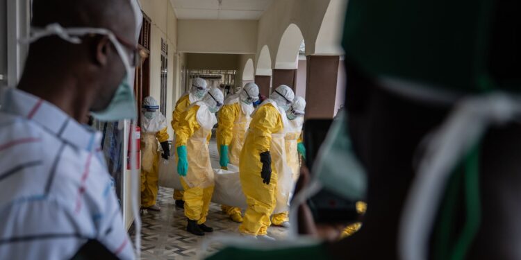 Épidémie d&rsquo;Ebola : Plusieurs décès confirmés parmi le personnel soignant en première ligne de la riposte (gouvernement)