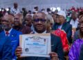 Fête du Travail : la chancellerie des ordres nationaux décore Me Fanon Beya Ngombe pour son leadership affirmé à la tête de l’ONEM