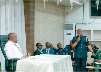Lutte contre l’insécurité à Kinshasa : Jacquemain Shabani charge sévèrement Daniel Bumba pour manque de coordination des réunions du conseil de sécurité
