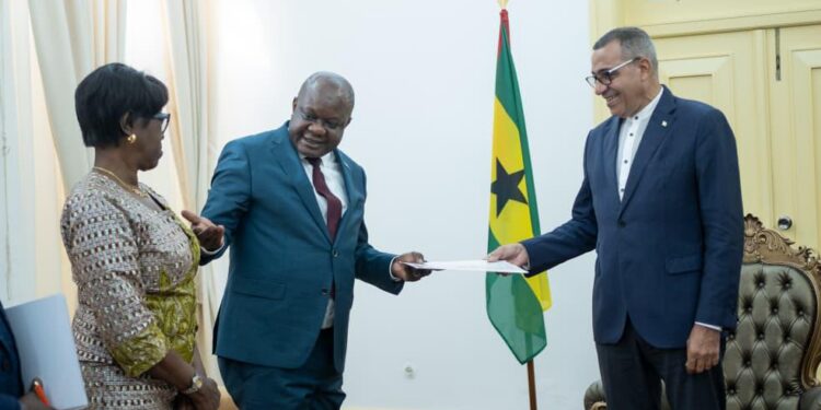 Cambodge 2026: São Tomé-et-Príncipe promet d’accompagner la candidature de la RDC au secrétariat général de l’OIF