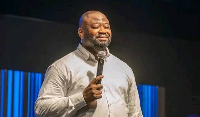 Kinshasa : Le pasteur Moïse Mbiye accuse certains leaders à religieux d’avoir abandonné l’église au profit du débat autour de la Constitution