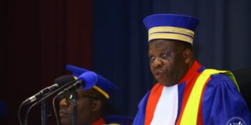 RDC : Le président de la Cour des comptes accuse les comptables publics d’être complices des actes de détournement des deniers publics