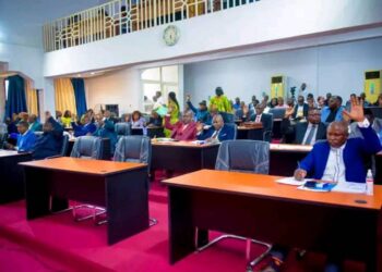 Crise institutionnelle au Kongo-Central : toute l’Assemblée provinciale convoquée d’urgence à Kinshasa