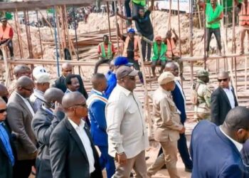 RDC : contre les constructions anarchiques, Félix Tshisekedi ordonne un contrôle préalable des permis de construire